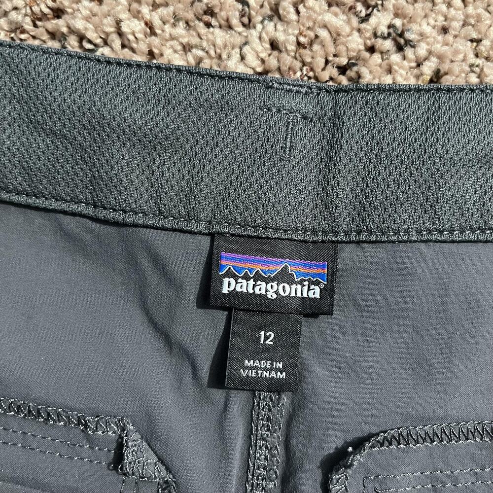 Patagonia Shorts Womens 12 Gray Hiking Walking Lightweight Quick Dry Zip‎ Pocket - Picture 5 of 13